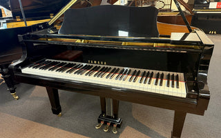 Baby Grand Piano Buying Guide: Everything You Need to Know Before You Buy