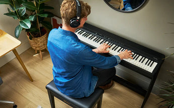 Roland FP-40 Digital Piano Black/White Roland
