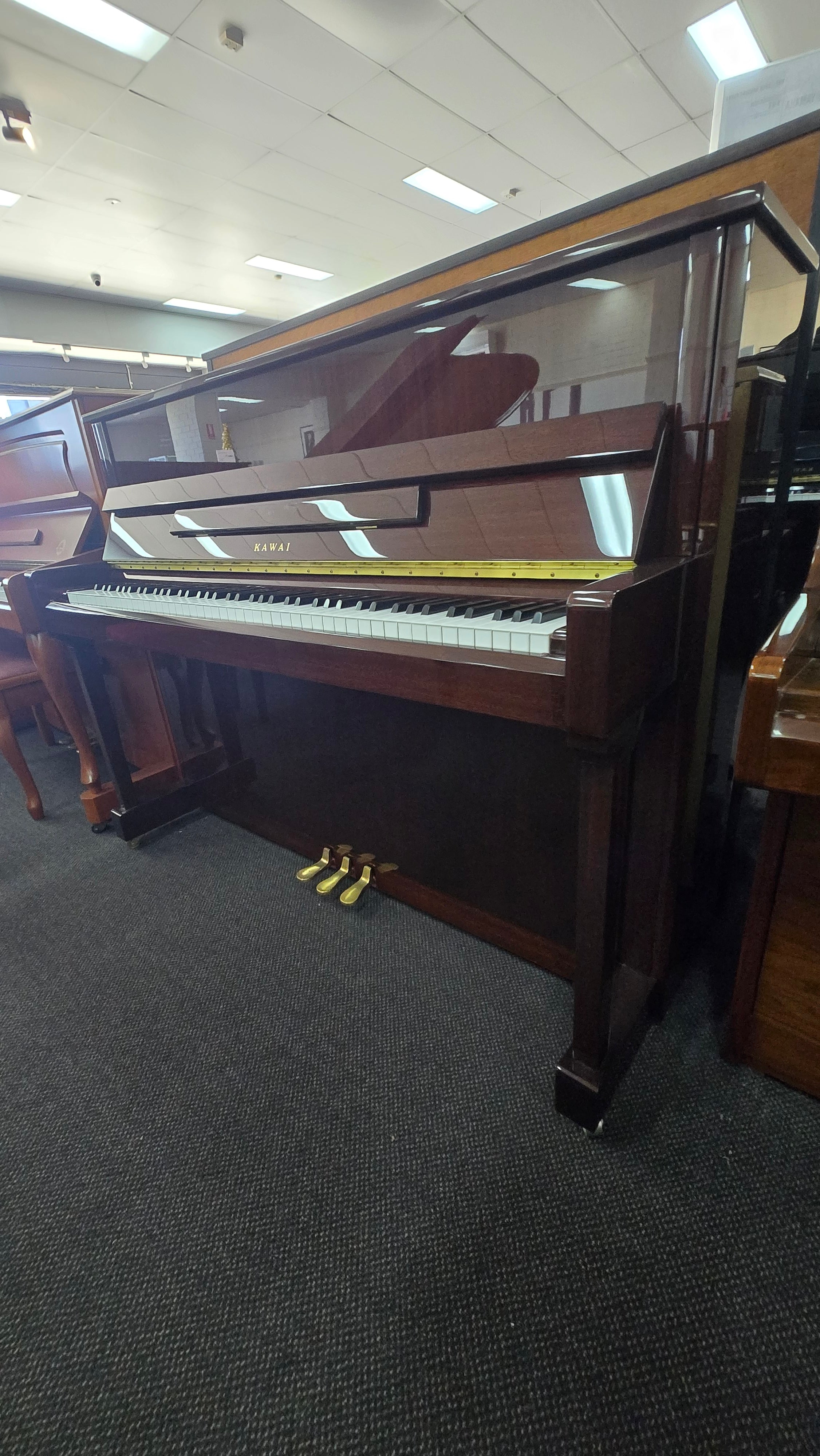 Kawai KX21 Piano